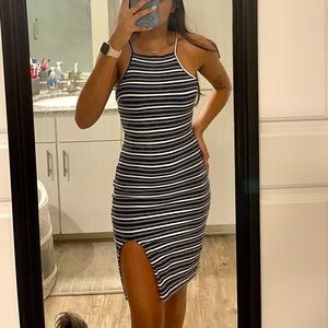 Square neckline, white and blue bodycon dress with slit